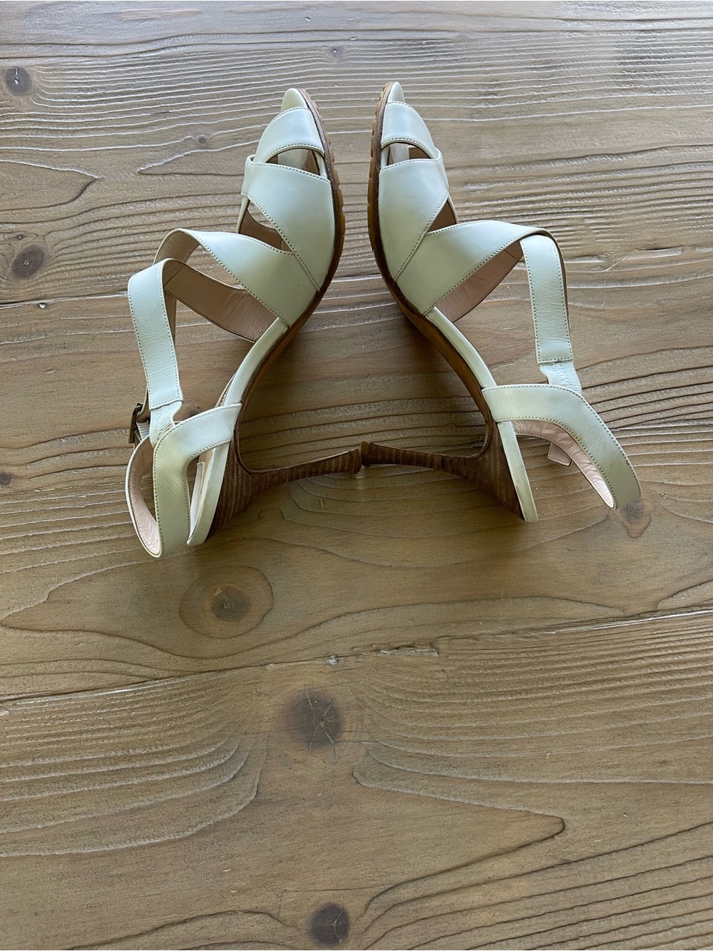Manolo Blahnik White Leather Crisscross Slingback Heels